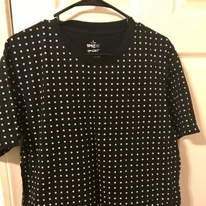 Uniqlo tee